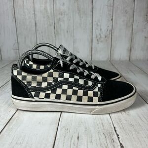 ‎Vans checkered Womens 7.5